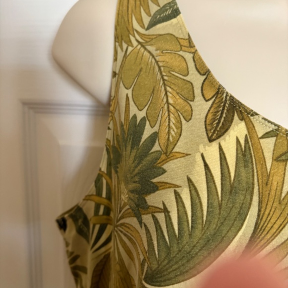 Tommy Bahama Green Floral Tank Stretchy Size XL - Picture 4 of 11